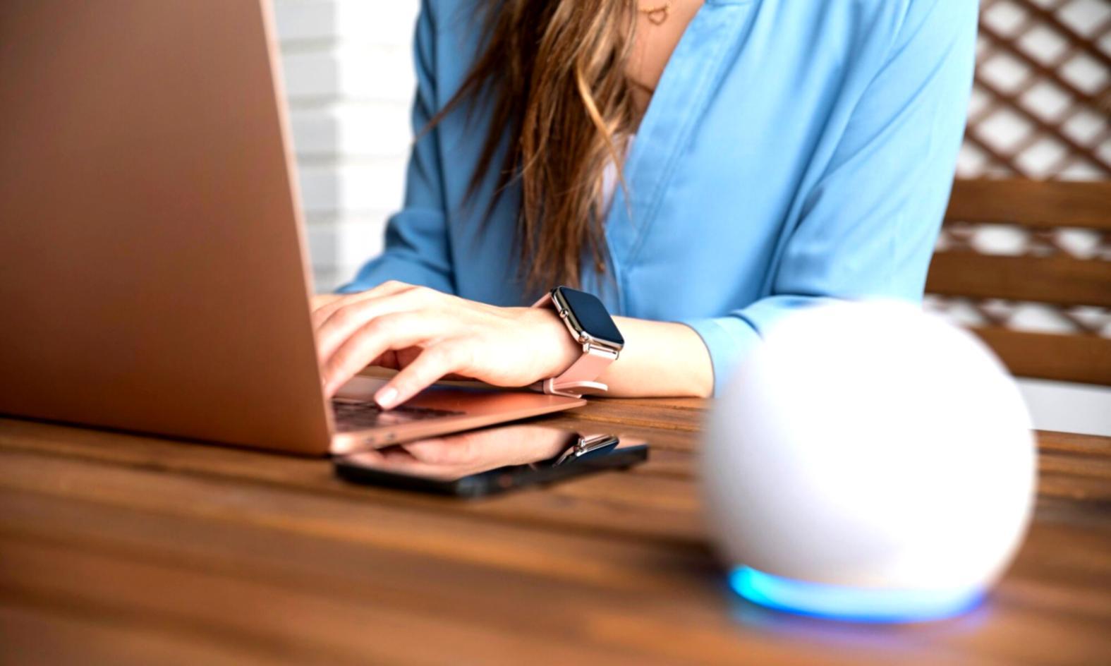 Espacio de trabajo tranquilo donde analizamos casos financieros con atención personalizada